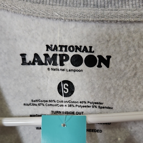 National Lampoons Christmas Vacation Sweater - Picture 6 of 6